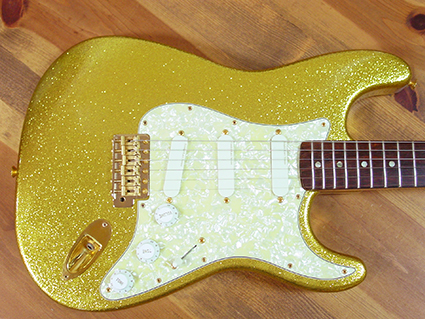 Gold Sparkle Stratocaster 3