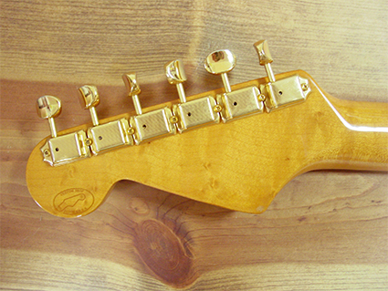 Gold Sparkle Stratocaster 6