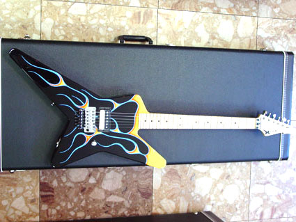 Wayne Guitars [ウェインギター] Star Hot Rod Flames - Ksound ONLINE